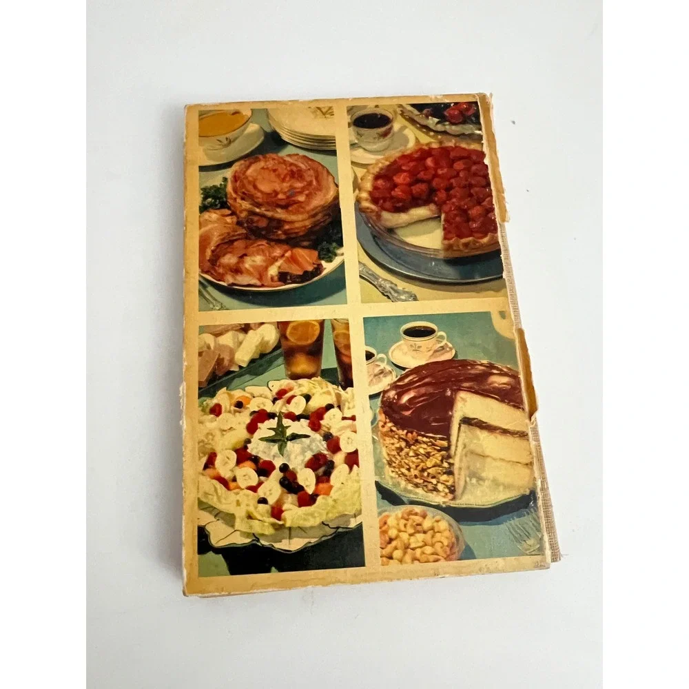 Vintage Womans Day Encyclopedia of Cookery Volumes 1‎ 2 4 Hardcover Cookbook Set
